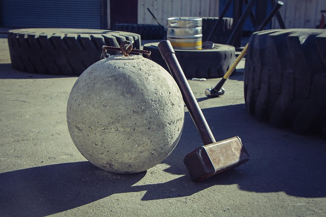 Sledge hammer